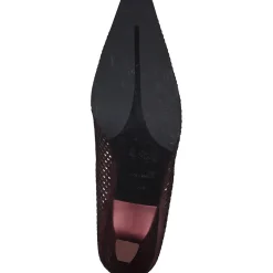 Zinda 1922, Pumps, Damen, A bordo